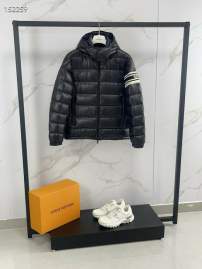 Picture of Moncler Down Jackets _SKUMonclersz1-526yr49236858